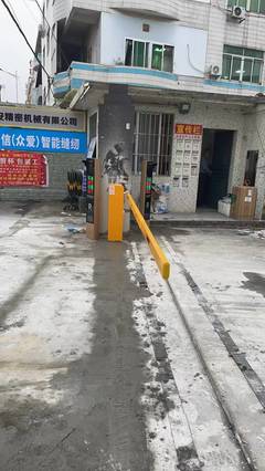 广西崇左学校升降柱 道闸雄智专业施工队